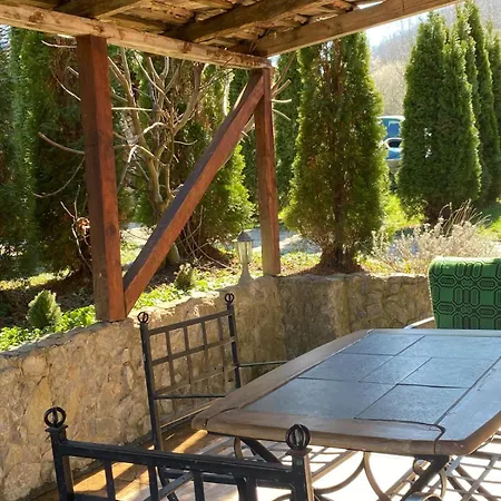 Avlija * Ribare (Krusevac)